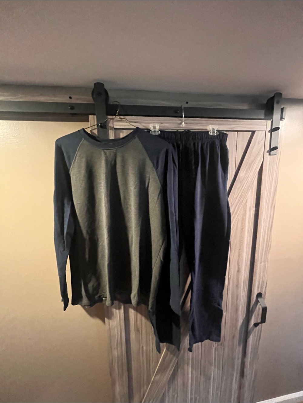 Orvis Men's Two-Piece Loungewear Set